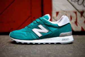 new-balance-1300-made-inusa-teal-silver-01-900x600