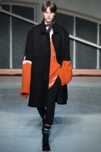 RAF_SIMONS_2016_17AW_Men_s_Collection_runway_gallery-4