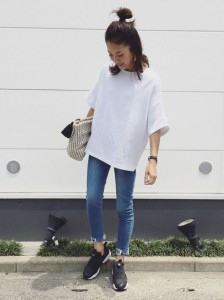 spring-and-summer-ladies-coordination-of-the-white-t-shirt-and-denim07_R